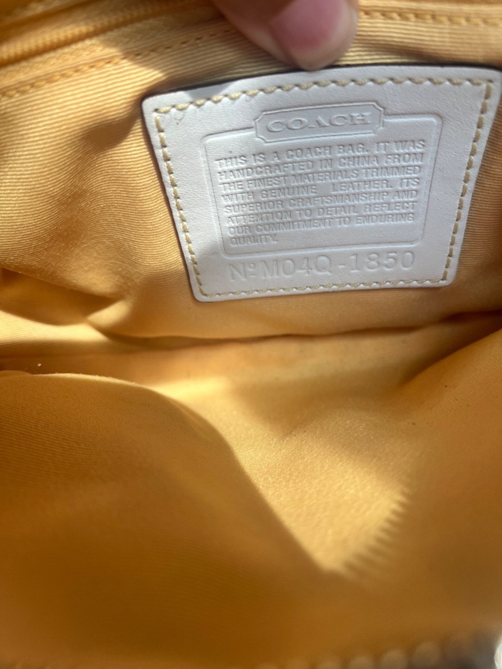 Coach Y2K Yellow Signature Shoulder Bag Style 1850 – 2004 - Picture 4 of 5